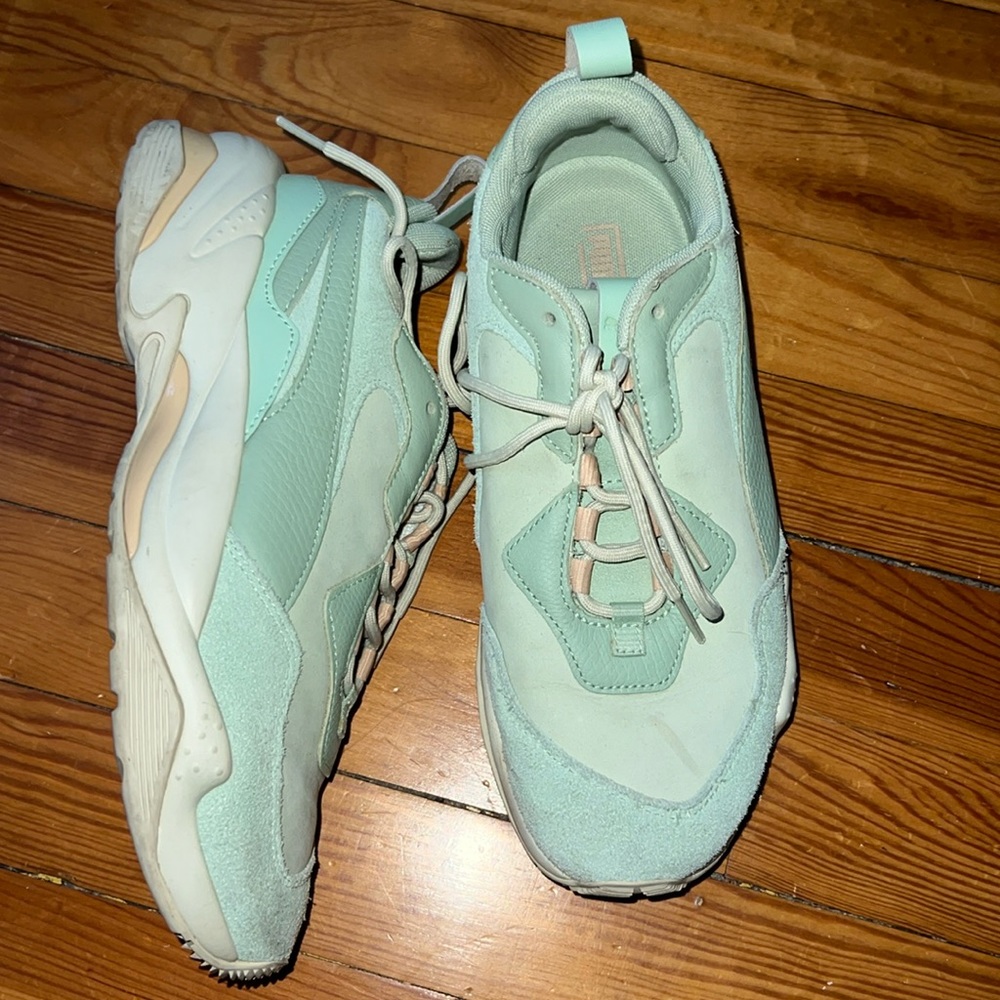 Suede Puma platform sneakers